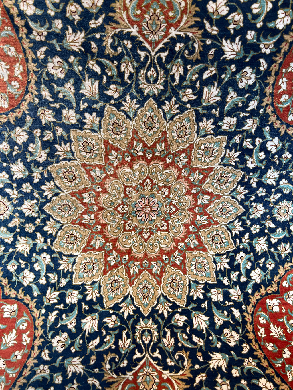Tappeto persiano Qum seta extra fine
