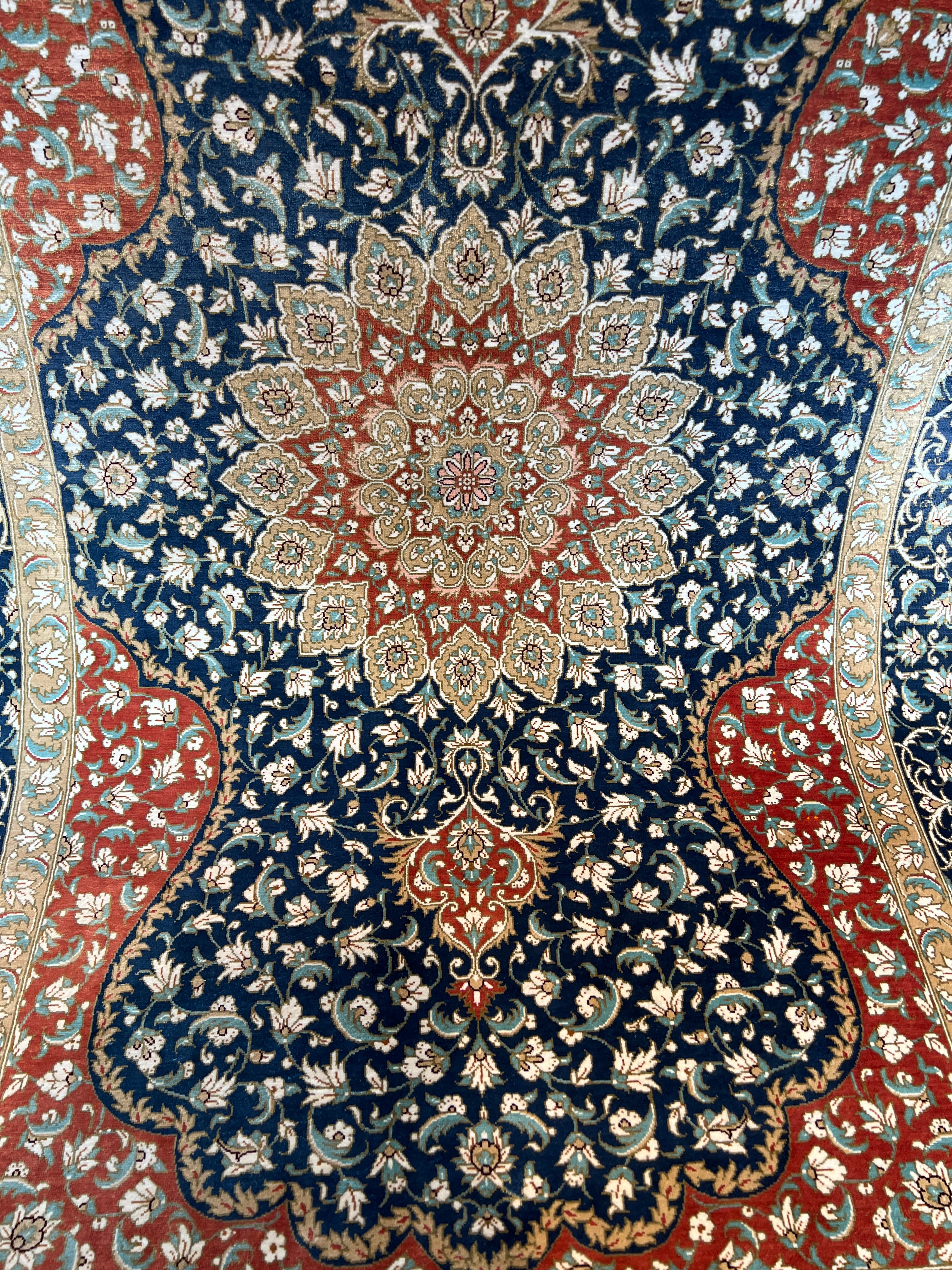 Tappeto persiano Qum seta extra fine