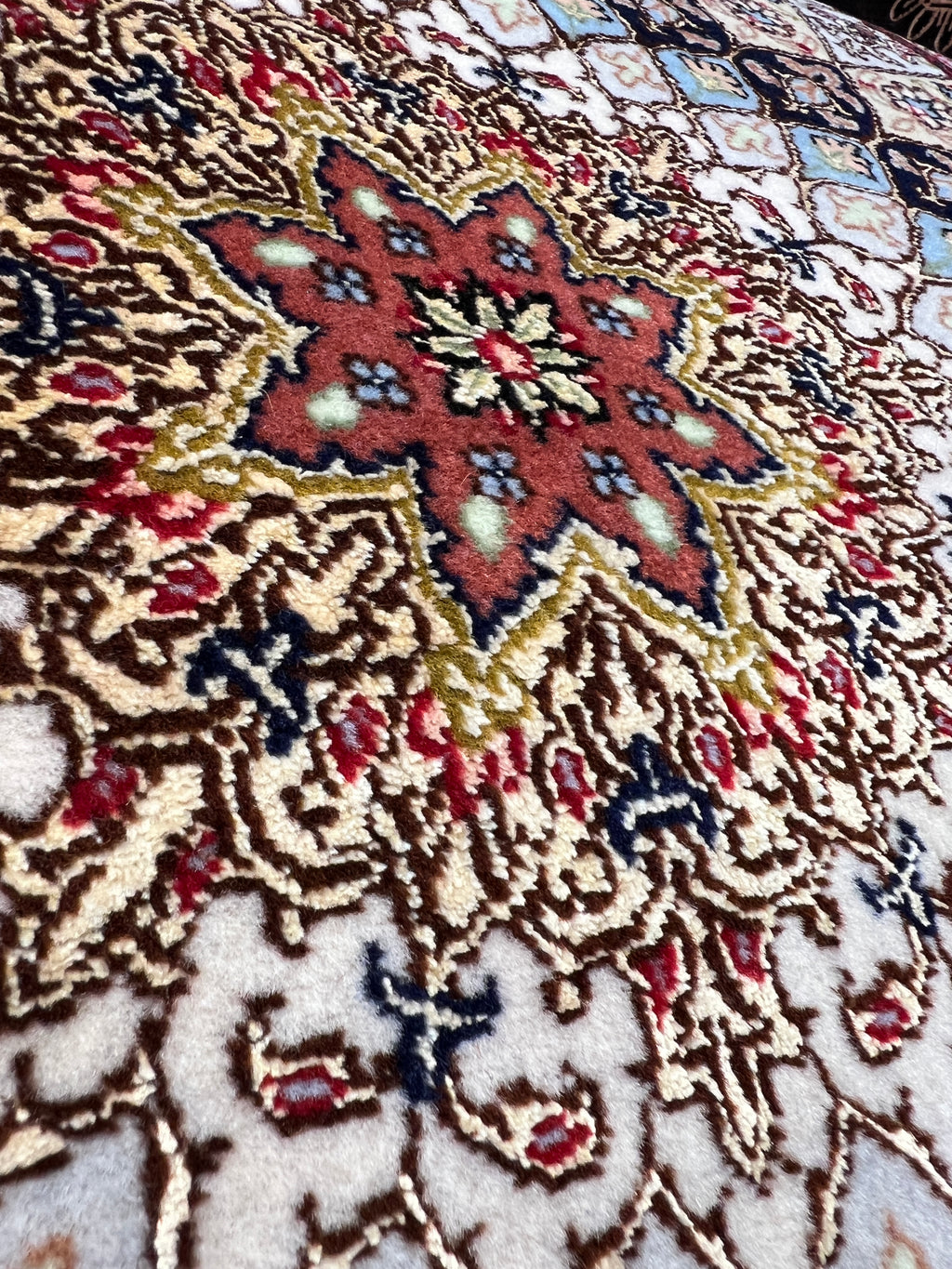 Tappeto persiano 60R Gonbad